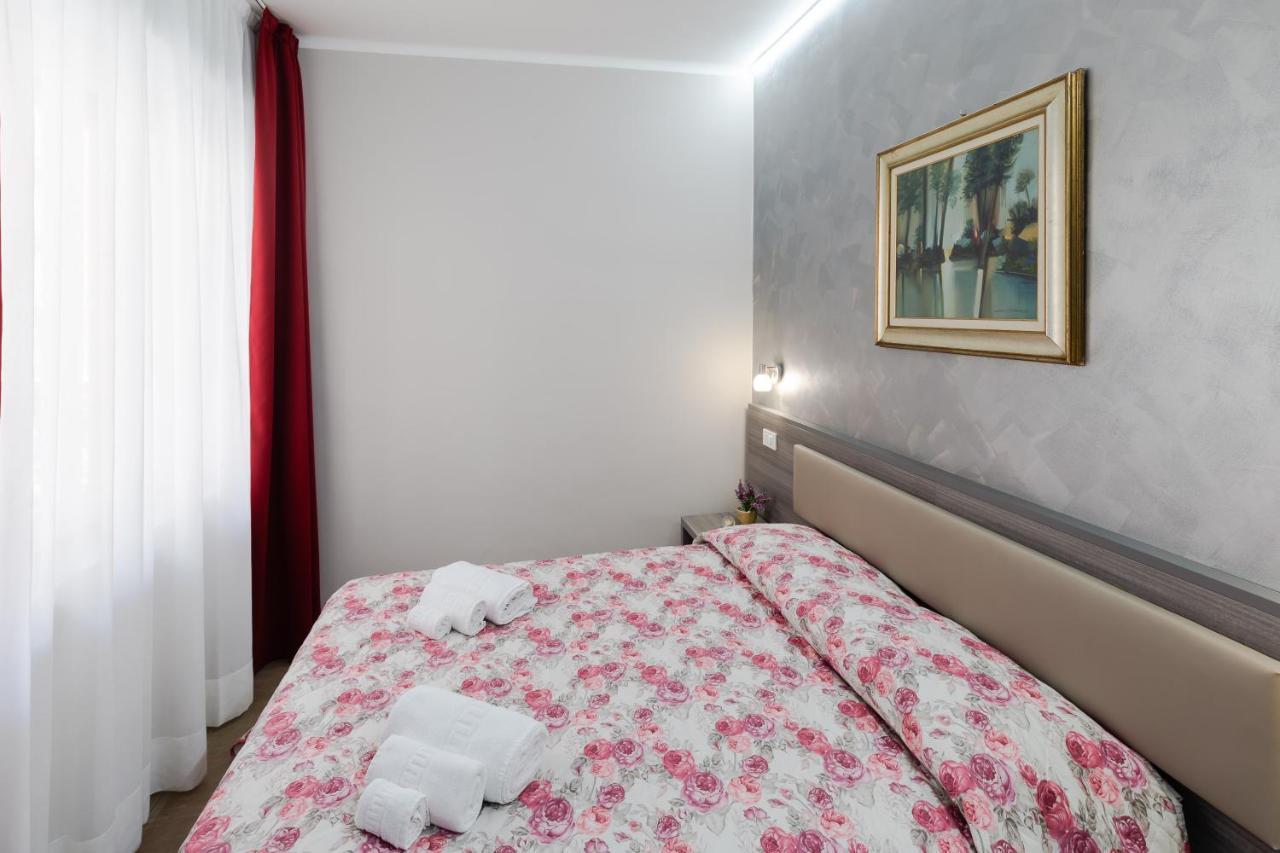 Affittacamere Alessia Sanremo Exterior photo